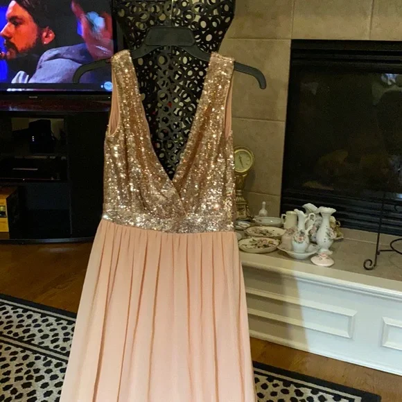 Lulus | Dresses | Lulus Light Copper Peach Mini Sequins Bodice Chiffon  Bottom Completely Lined S | Poshmark